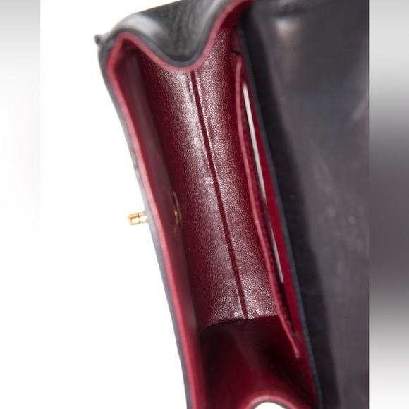 ❌❌ SOLD ❌❌ Chanel Vintage Top Handle Kelly Bag - Picture 9 of 12